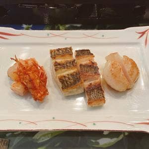 鉄板焼 戎座