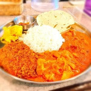 スパイスカレーと酒のアテ トリステッサ