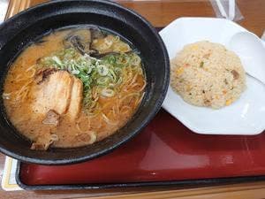 近江らーめん 六角 多賀SA上り