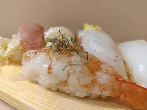 立ち食い寿司処 鮨にしき