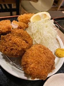 とんかつ有馬
