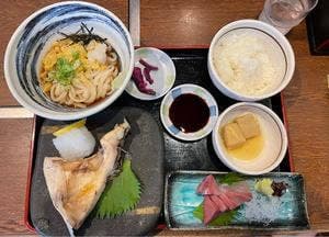 わらじや