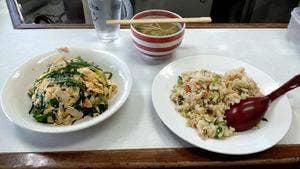 中華軽食 亀の家