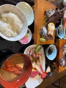 割烹かねなか