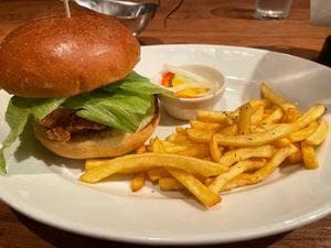 シェーンズバーグ 新百合ヶ丘店