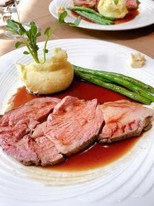37 Roast Beef