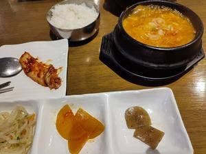 壺 末広町店