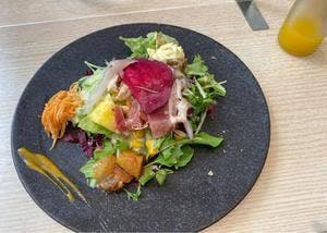 カフェ TSUCHI ホテルロイヤルクラシック大阪