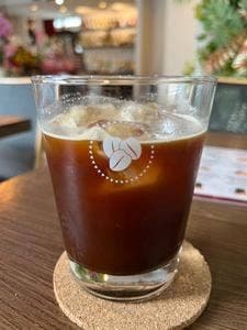 Lovey Cafe and Bar
