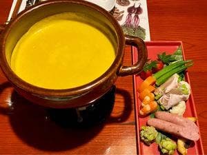 温泉山荘 だいこんの花