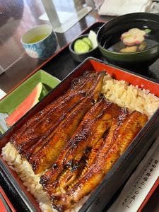 玉城 うなやす