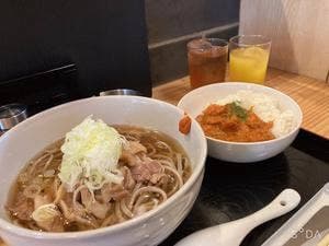 鶏居酒屋 ちらんや