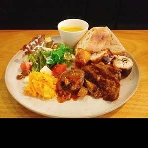 urban's camp Tokyo 国立富士見台店