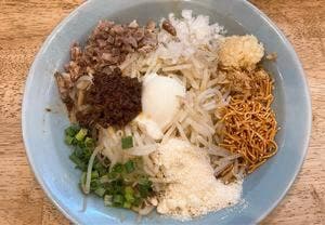 山勝軒