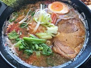 ラーメン WAZA家