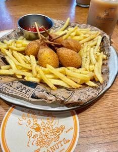 ピーナッツカフェ 名古屋