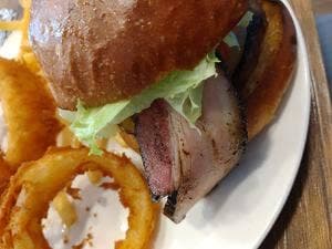 淡路島バーガー 和泉中央店