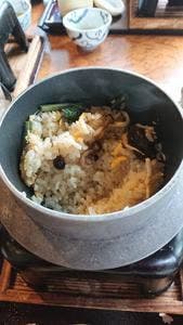 まつぼっくり