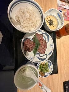 牛たんとろろ麦めし ねぎし 横浜ポルタ店