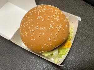 マクドナルド 六本松駅前店
