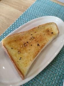 葉山食堂 ノイヴォイ