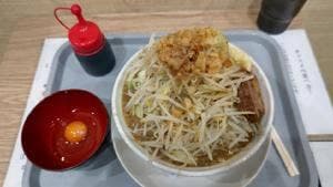 ラーメン中毒東向島店