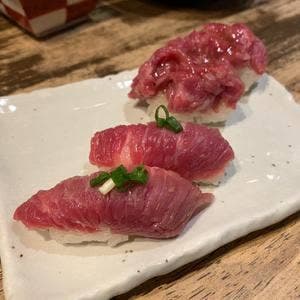 新宿三丁目 肉寿司