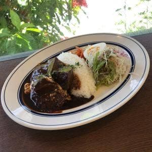 うるまキッチン ネリネ