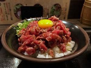 精肉・卸の肉バル Sanoso