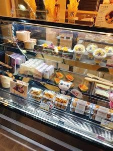 高級芋菓子しみず 新大久保店
