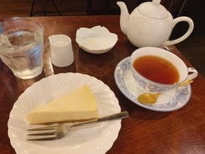 レピドールカフェ&ワイン店