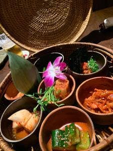 先斗町 李南河