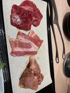 焼肉たむちゃん