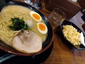 横浜家系ラーメン 一四家 宇部店