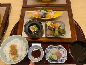 日本料理 ます田