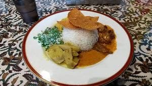スリランカカレー専門店 タンバパンニ
