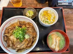 炭焼 豚丼信玄 長浜店