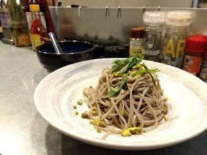 スタンド ソバ サンカク