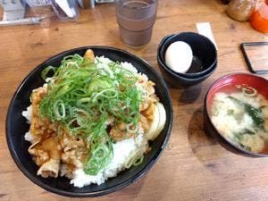 伝説のすた丼屋 川崎店