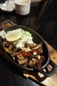 和顔 鶏魚楼