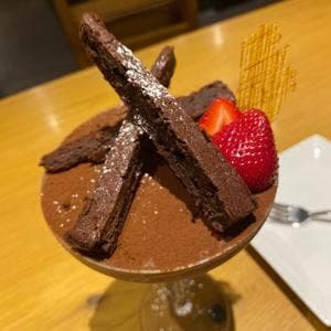 カフェ ノイモンド 本店
