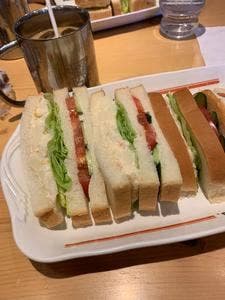 コメダ珈琲店 ららぽーと新三郷店