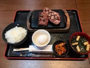 感動の肉と米 岩倉店