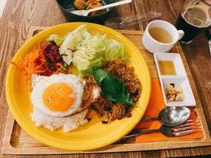 CAFE NINE