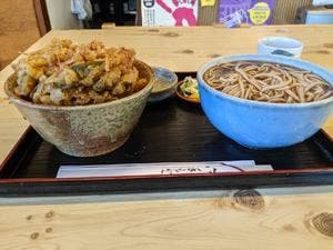 亀屋食堂