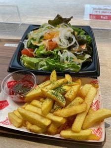 シュマッツ・ビア・スタンド グランベリーパーク店