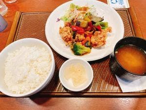 ガスト 門司大里店