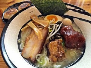 ラーメン 餃子の福琉 本店