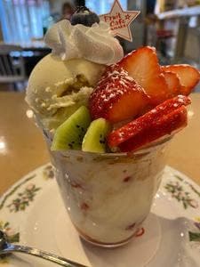 フルーツ カフェ タマル