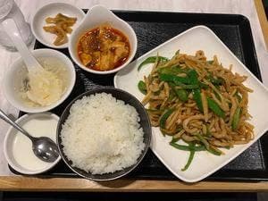 刀削麺酒坊